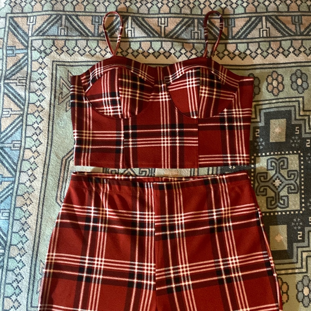 No Boundaries red plaid crop top 2 piece set